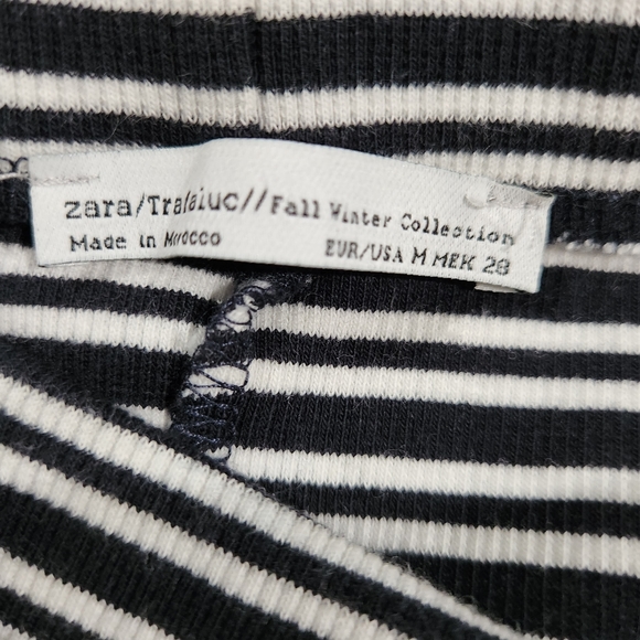 Zara Navy Blue and White Ribbed Stretch Midi Length Fitted Skirt size medium - Picture 3 of 4